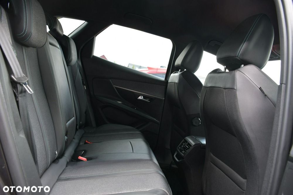 Peugeot 3008 225 e-EAT8 Allure Pack - 20