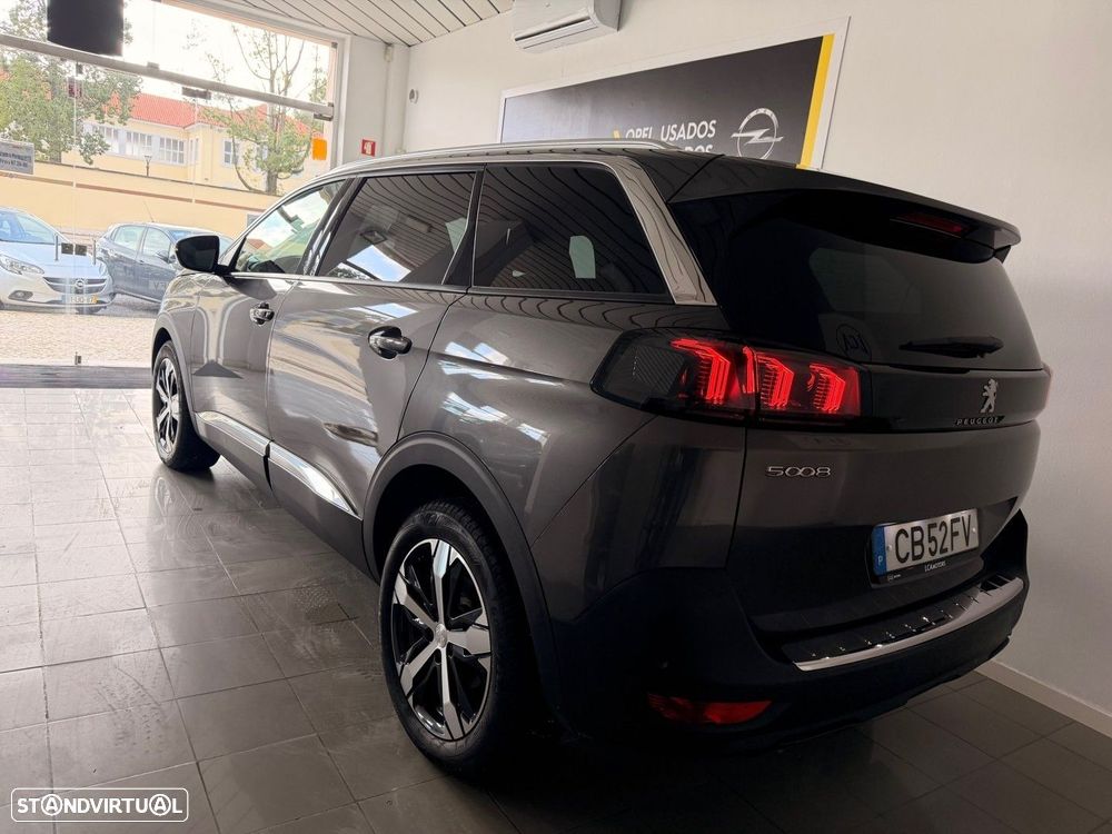 Peugeot 5008 1.2 PureTech Allure Pack EAT8 - 8