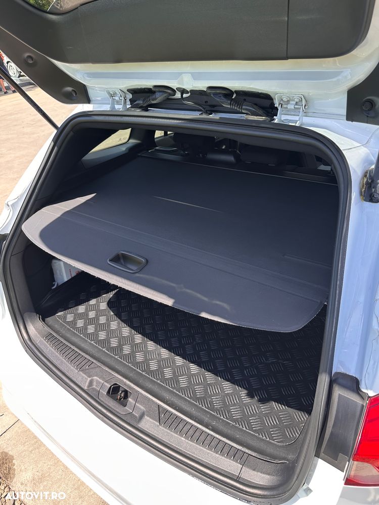 Ford Focus 2.0 EcoBlue ST-Line - 36