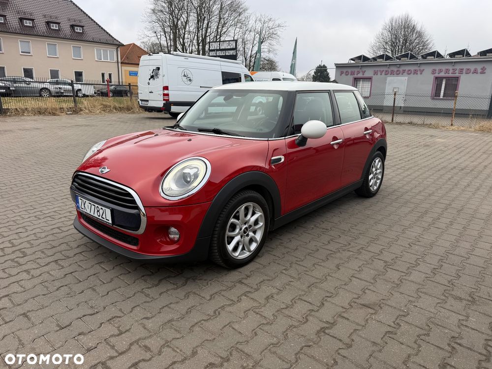 MINI Cooper - 1