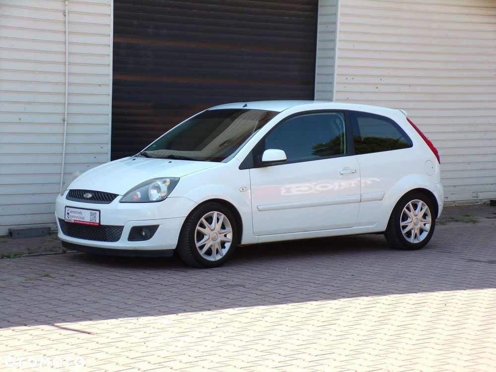 Ford Fiesta - 7