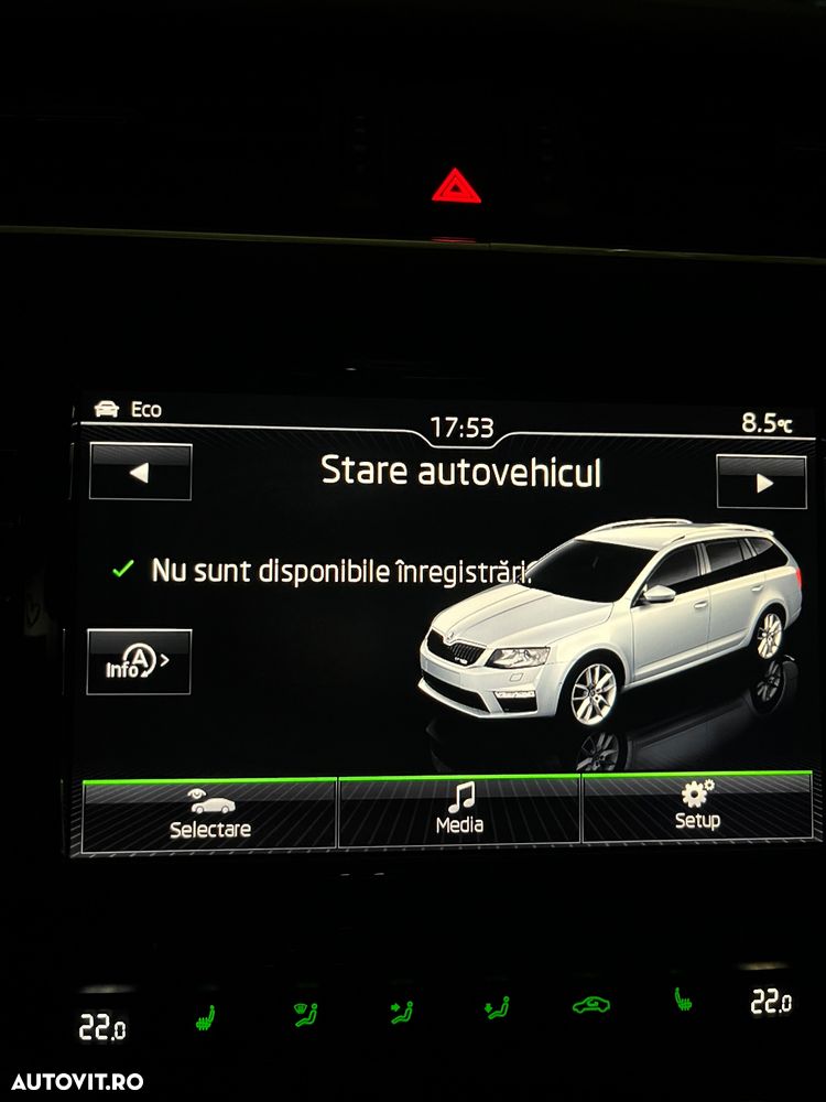 Skoda Octavia 2.0 TDI RS - 30