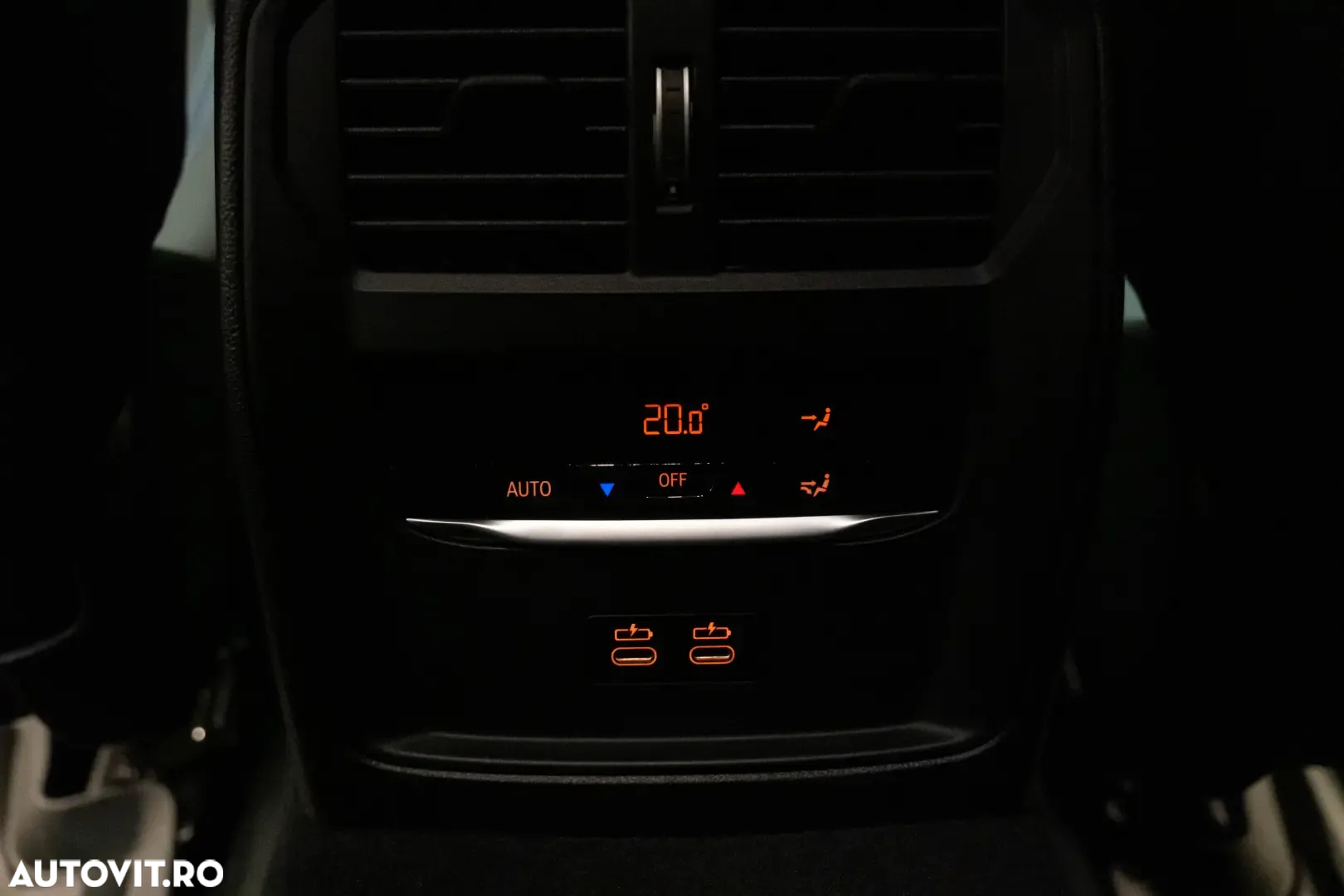 BMW Seria 3 320d Aut. M Sport - 16