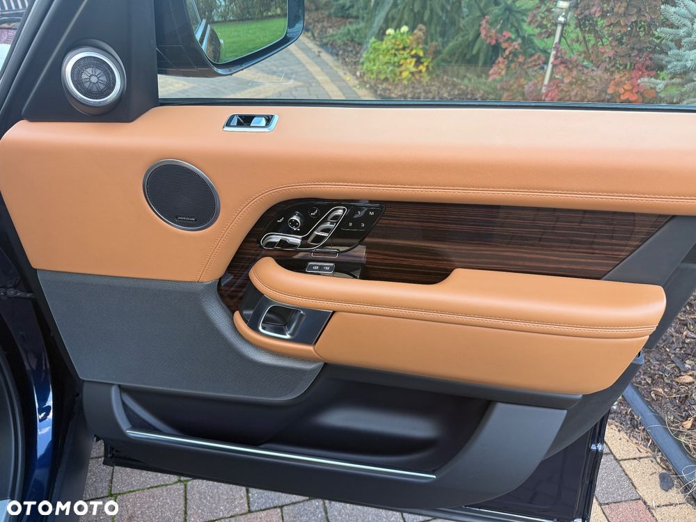 Land Rover Range Rover - 24