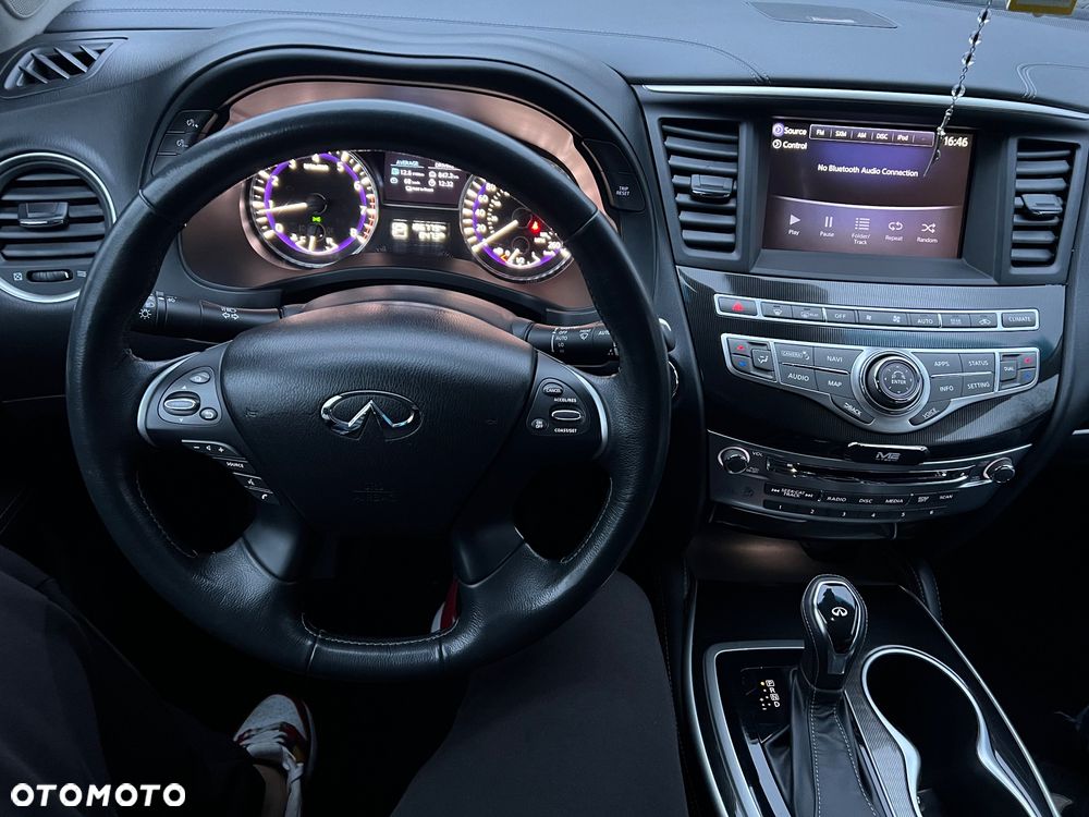 Infiniti Q60 - 17
