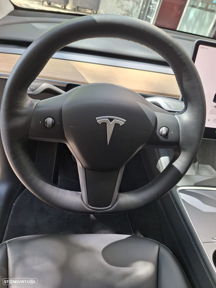 Tesla Model Y Long Range Tração Integral - 8