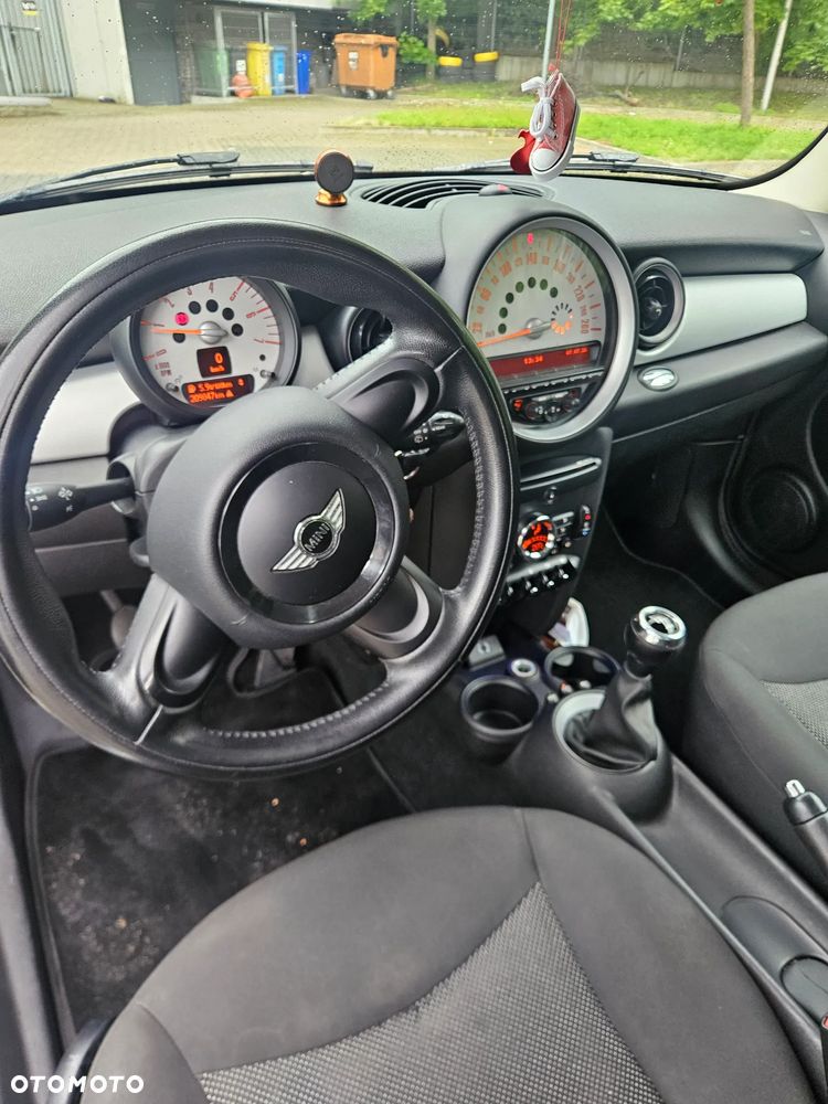 MINI Cooper - 13