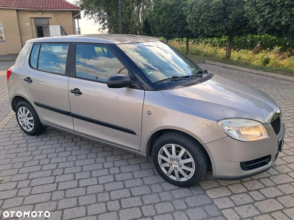 Skoda Fabia 1.4 MPI FAMILY - 10