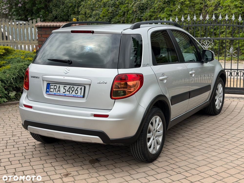 Suzuki SX4 1.6 VVT 4x2 Style - 7