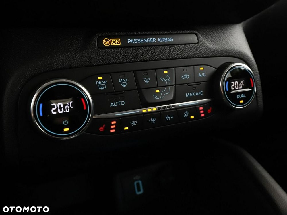 Ford Focus 1.5 EcoBlue Start-Stopp-System COOL&CONNECT - 27