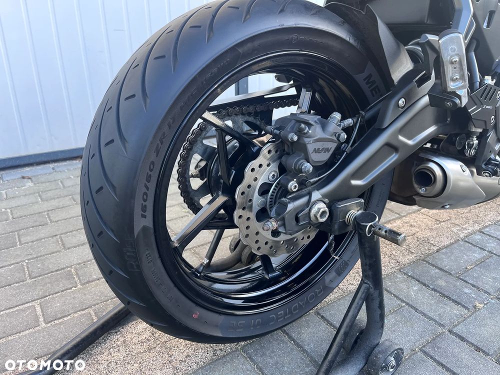 Kawasaki Z 650 - 23