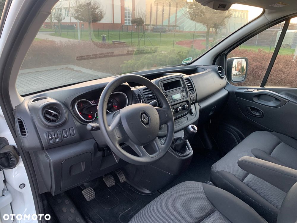 Renault TRAFIC - 21