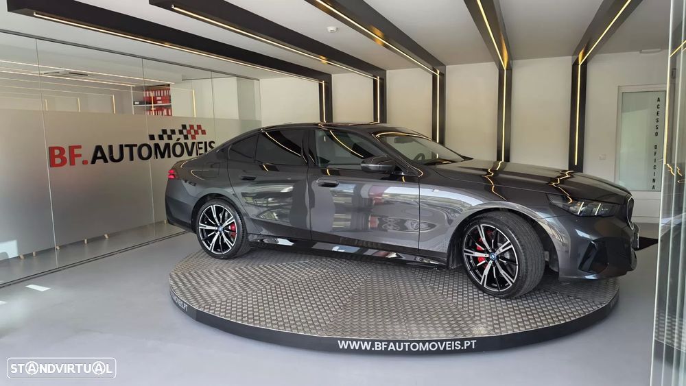 BMW i5 eDrive40 Pack Desportivo M Pro - 10