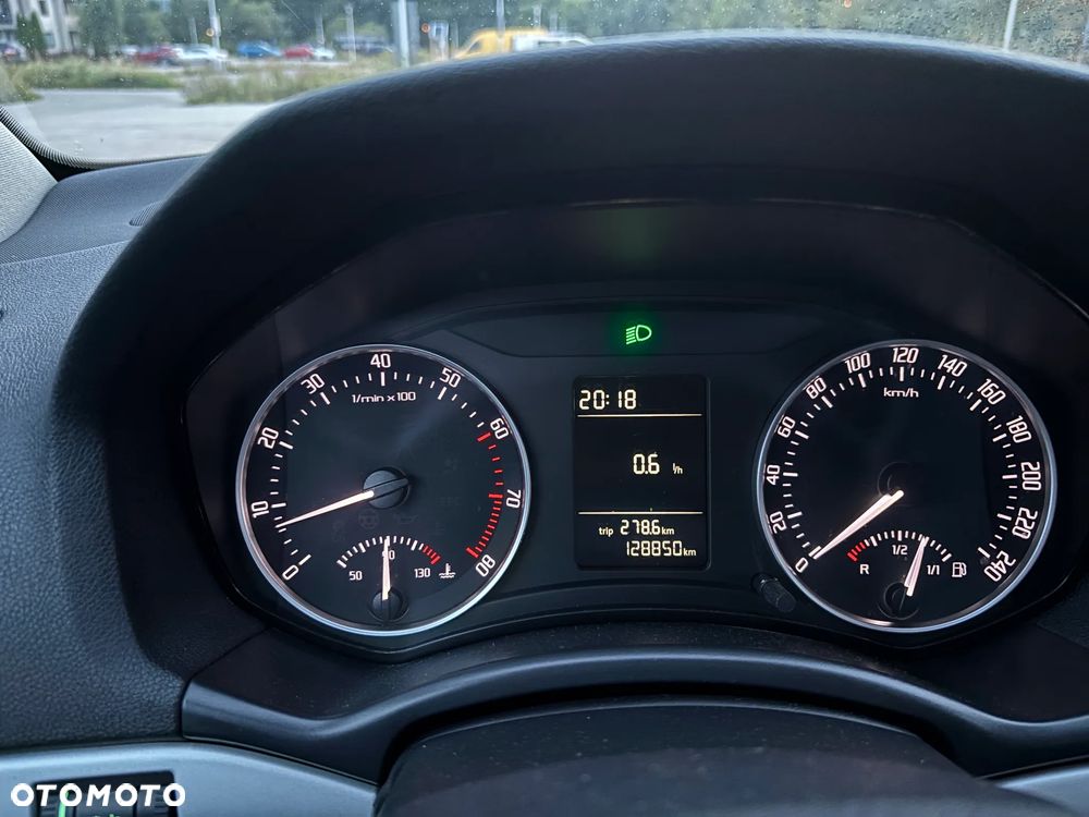 Skoda Octavia 1.4 TSI Classic - 14