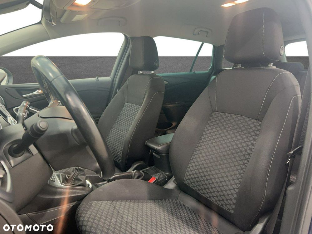 Opel Astra - 10