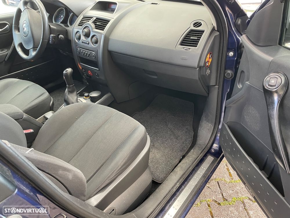 Renault Mégane Break 1.5 dCi Dynamique - 22