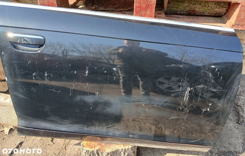 Audi A6 C6 drzwi przod przednie prawe   LZ9Y - 2
