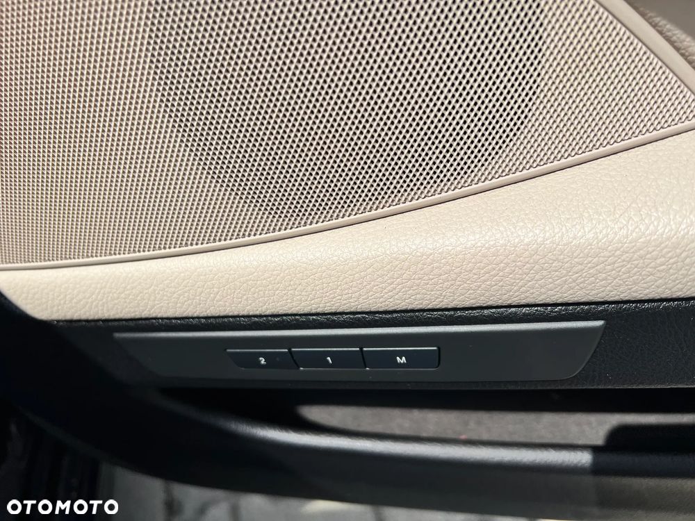 BMW Seria 5 - 22