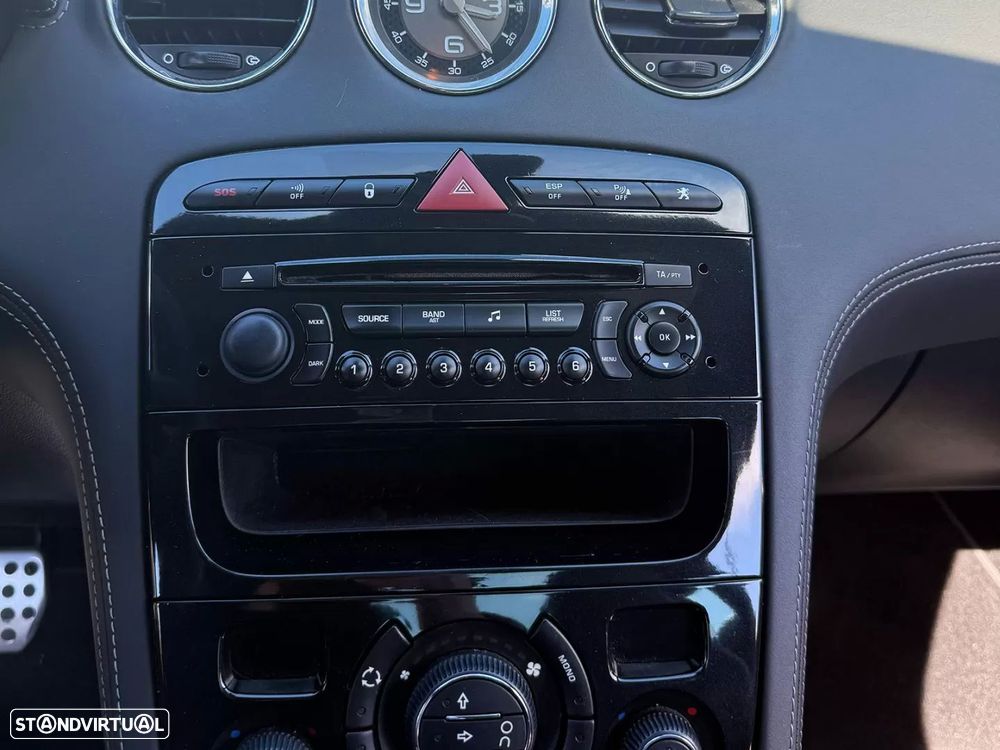 Peugeot RCZ 1.6 155 THP - 8