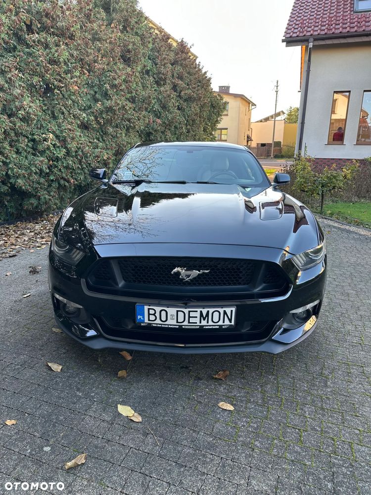 Ford Mustang 5.0 V8 GT - 2