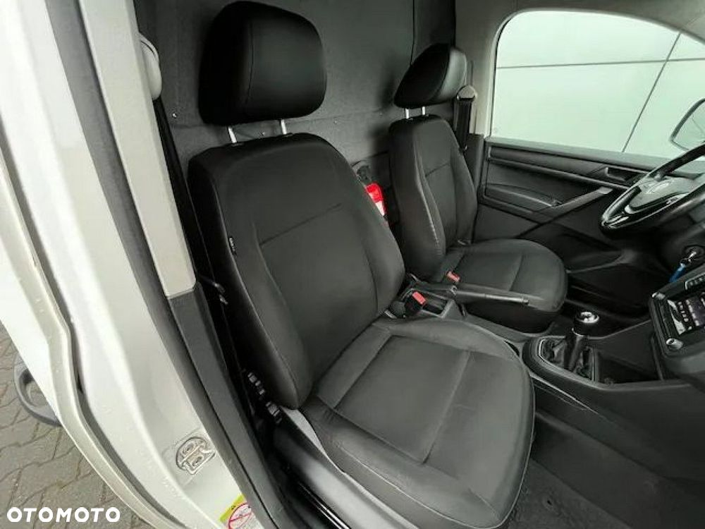 Volkswagen Caddy - 17