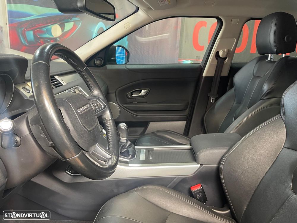 Land Rover Range Rover Evoque 2.0 eD4 SE Dynamic - 32