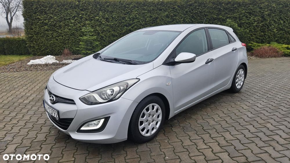Hyundai i30 blue 1.6 CRDi Classic - 1
