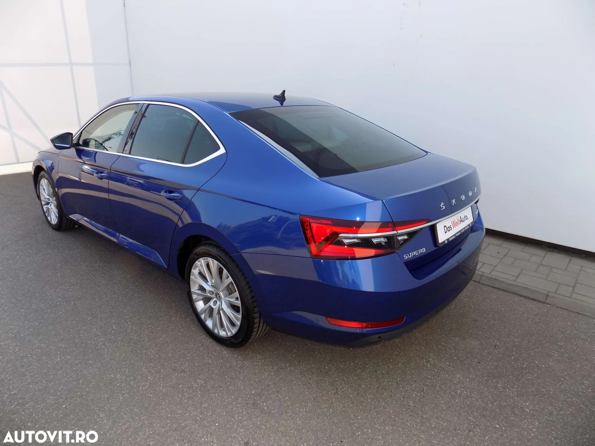 Skoda Superb 2.0 TDI 4X4 DSG Style - 3