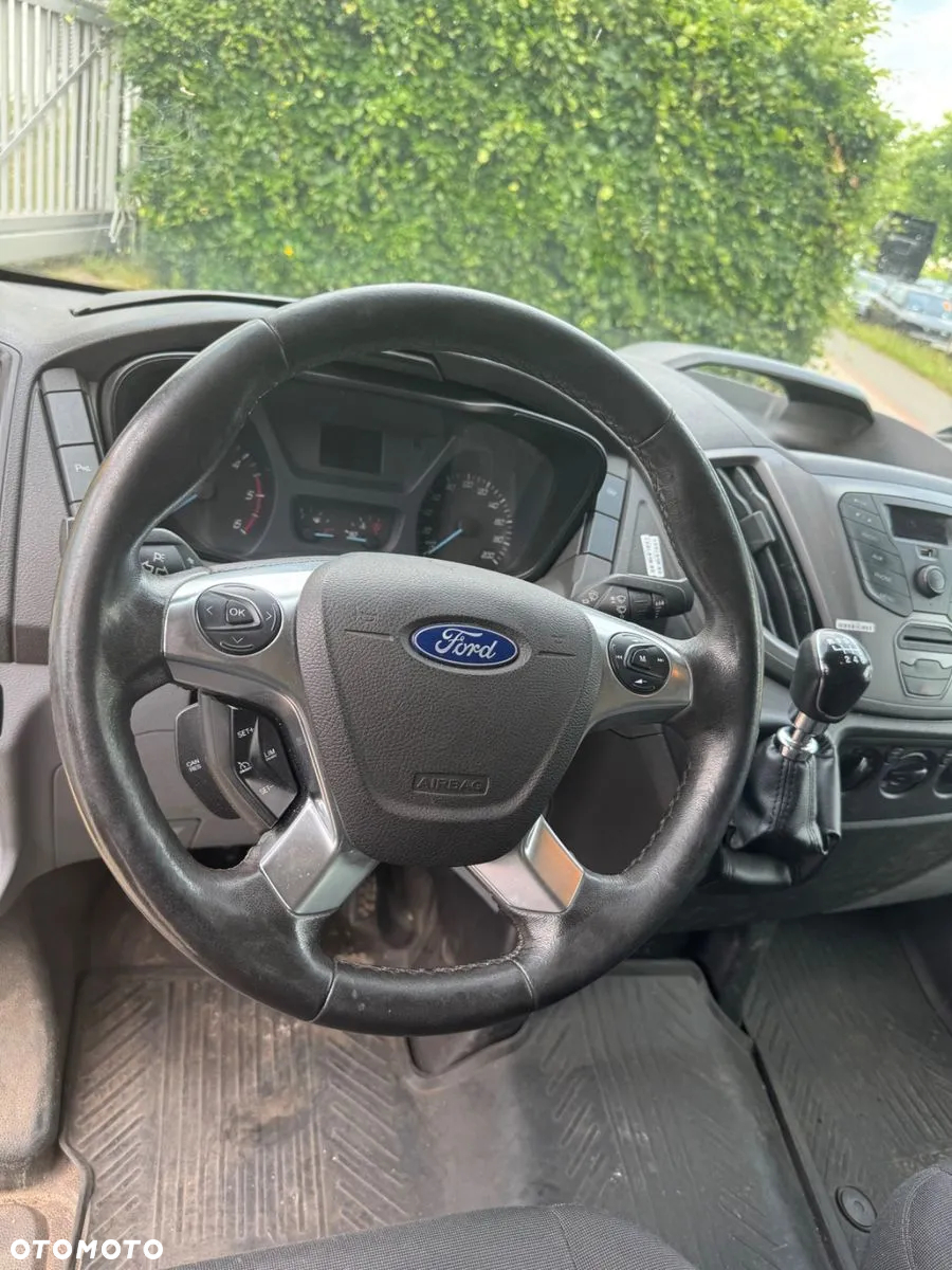 Ford Transit L2H2 - 10