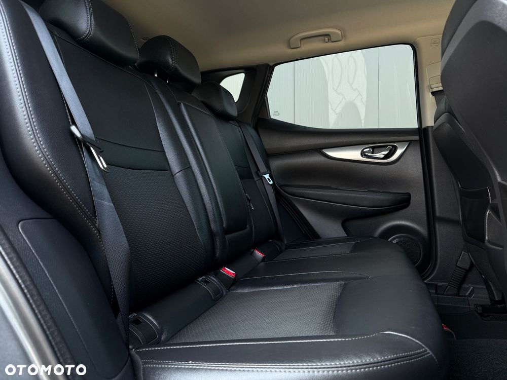 Nissan Qashqai 1.3 DIG-T Tekna - 28
