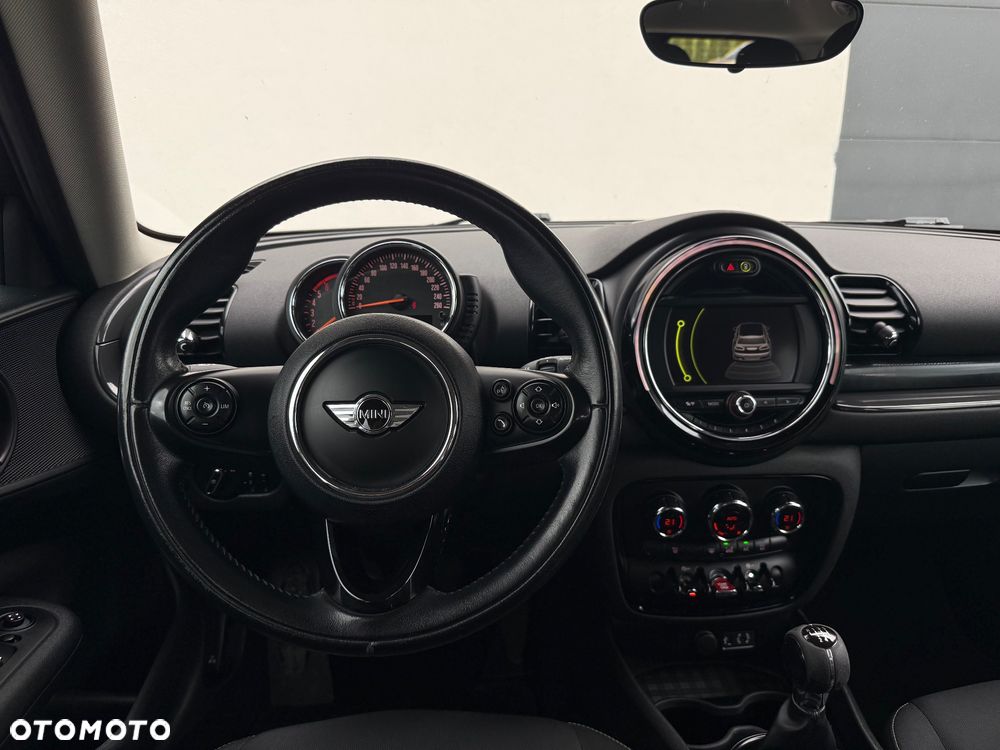 MINI Clubman One D Essential Trim - 9
