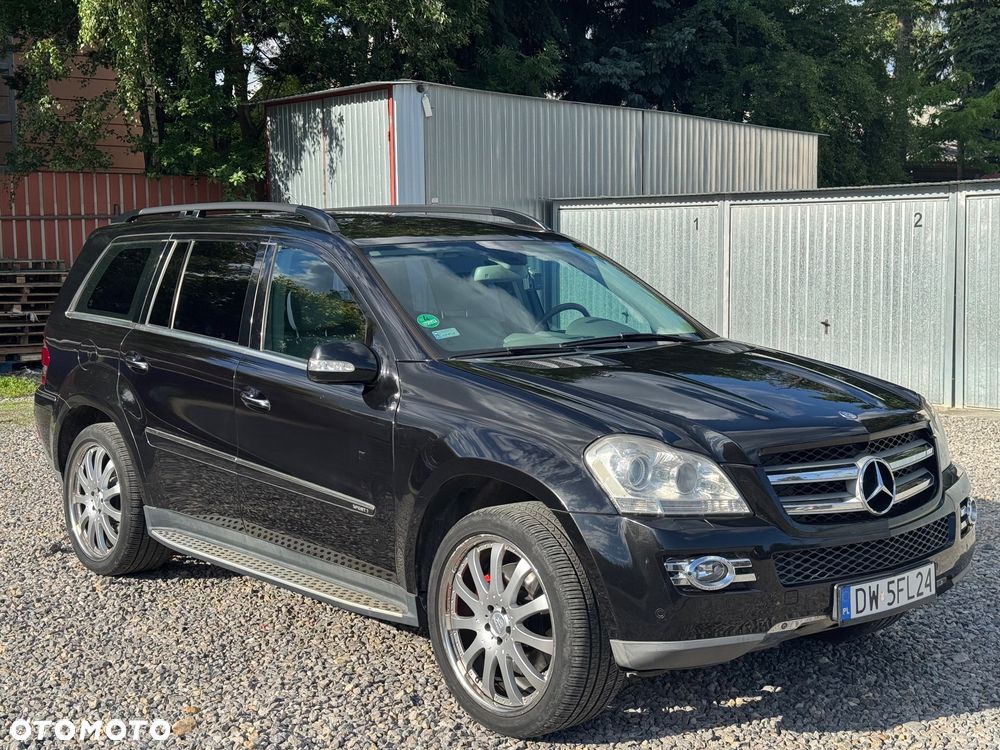 Mercedes-Benz GL - 1