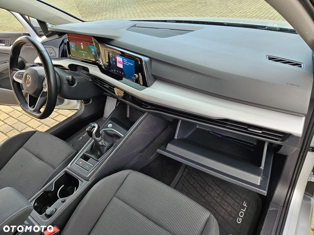Volkswagen Golf VIII 2.0 TDI Life - 33
