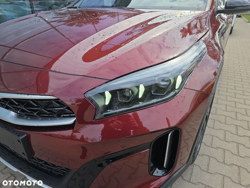 Kia XCeed 1.6 T-GDI Tribute DCT - 3