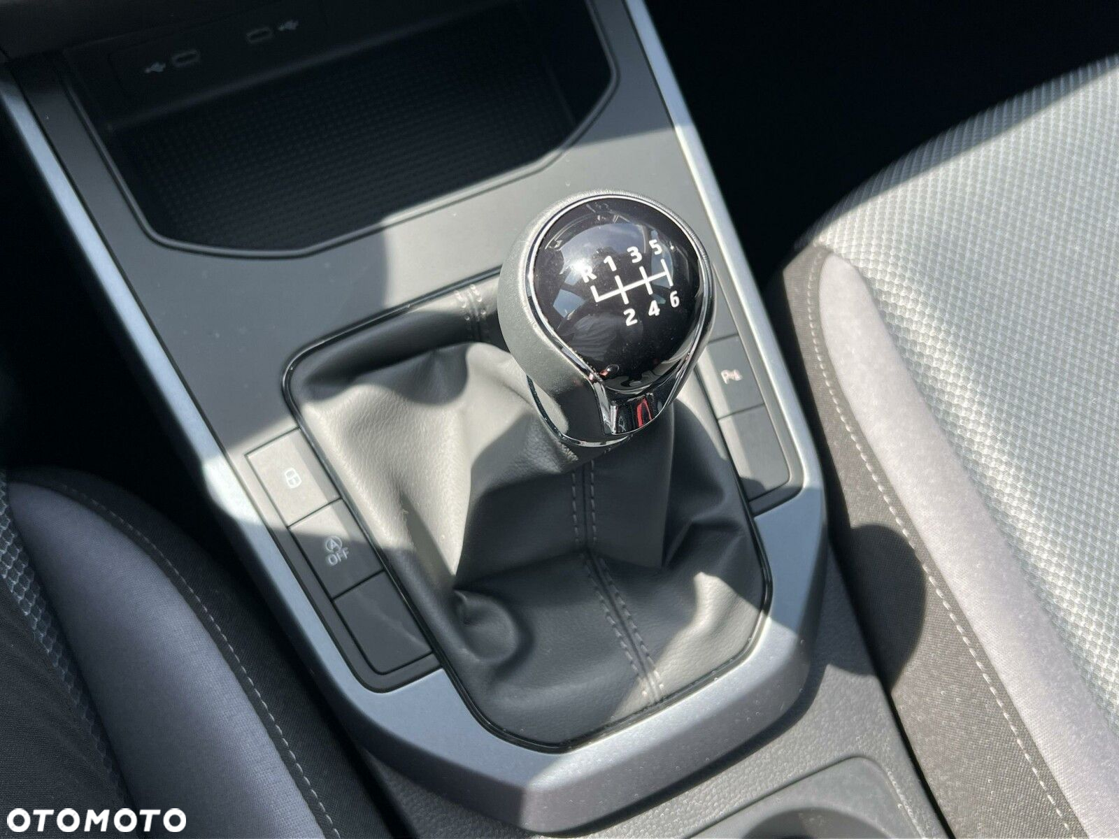 Seat Arona 1.0 TSI Style S&S - 29