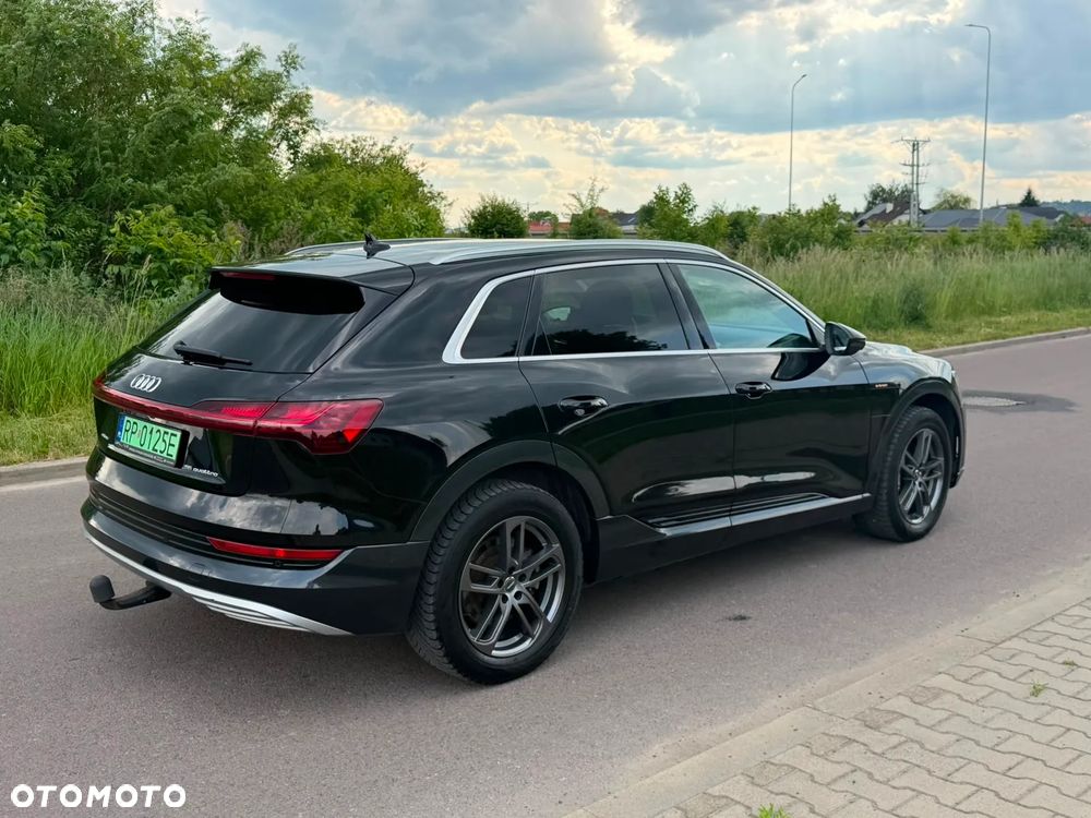 Audi e-tron 55 Quattro Advanced - 8