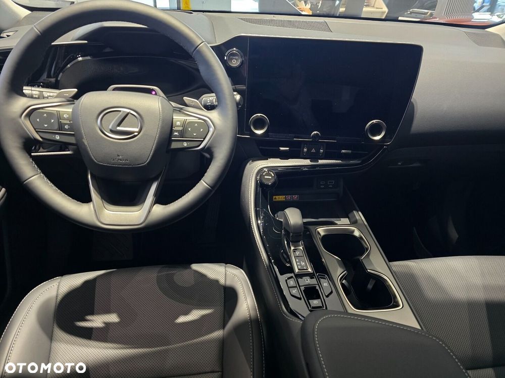Lexus NX - 9