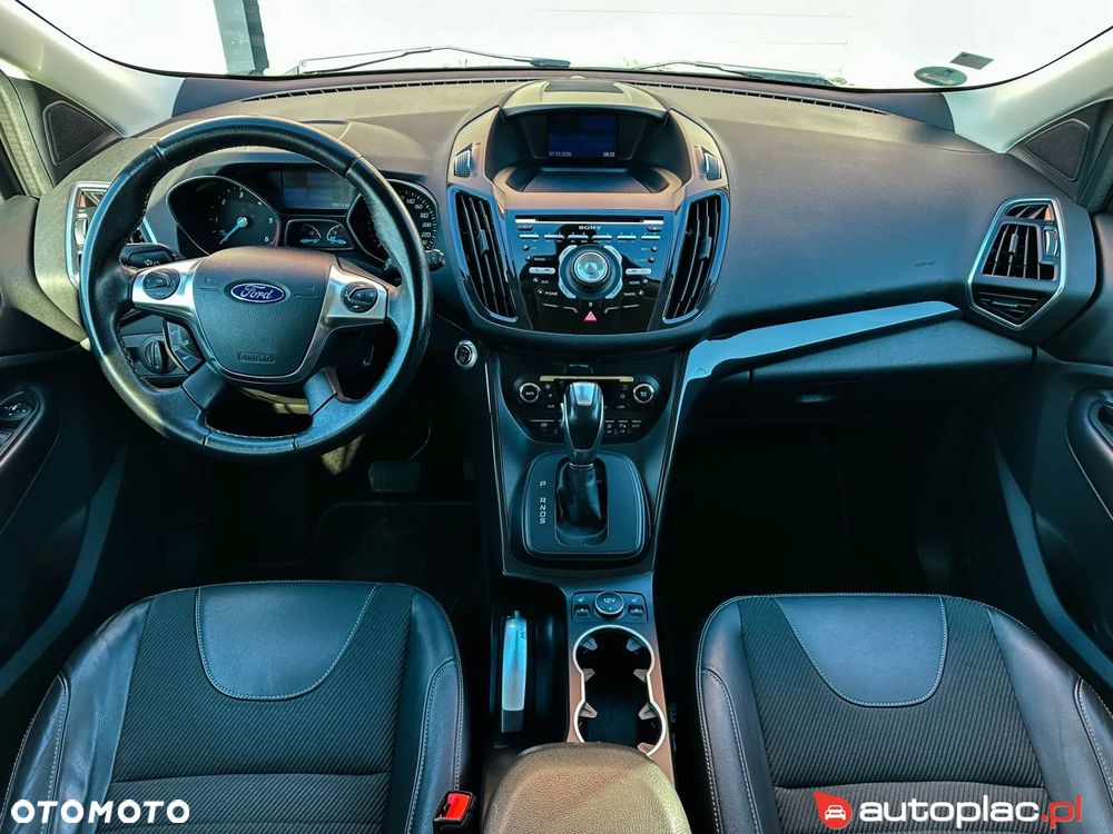 Ford Kuga 2.0 TDCi 4x4 Titanium - 33