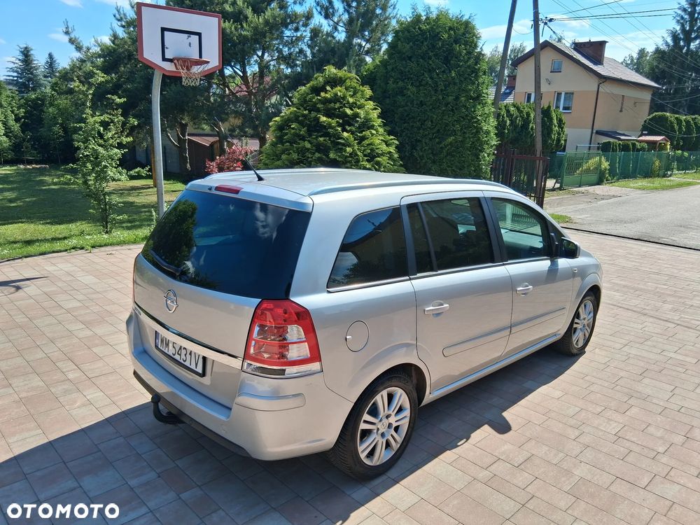 Opel Zafira 1.8 Family Plus - 3