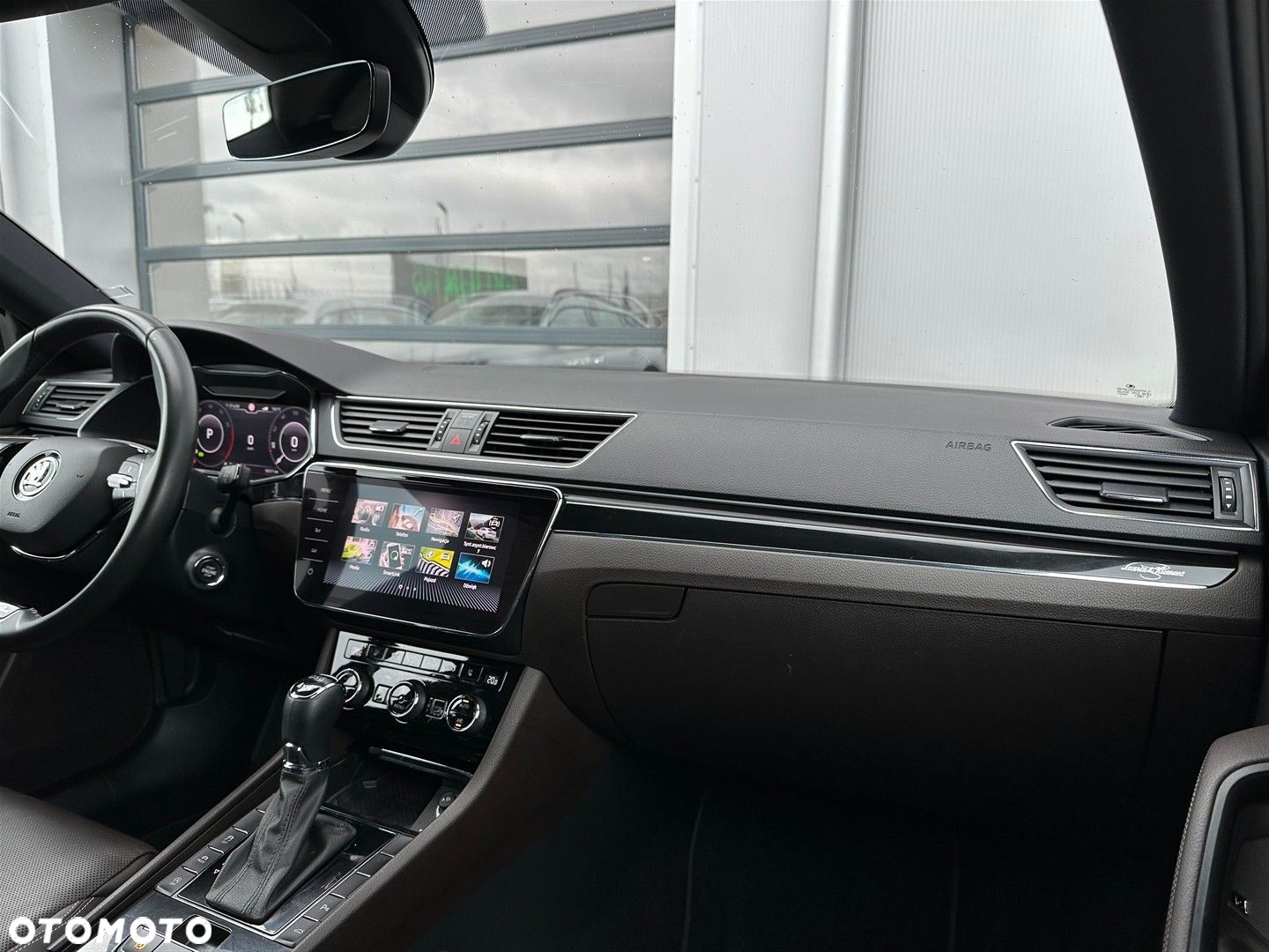 Skoda Superb 2.0 TSI 4x4 L&K DSG - 14