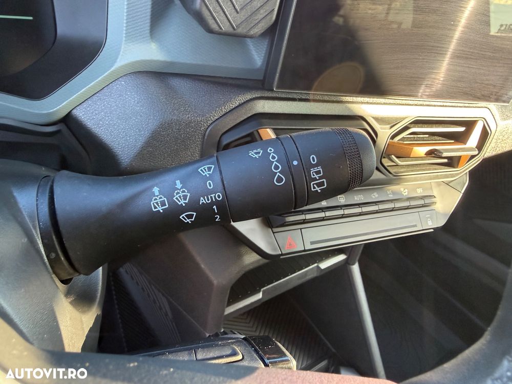 Dacia Duster HEV 140 Extreme - 31