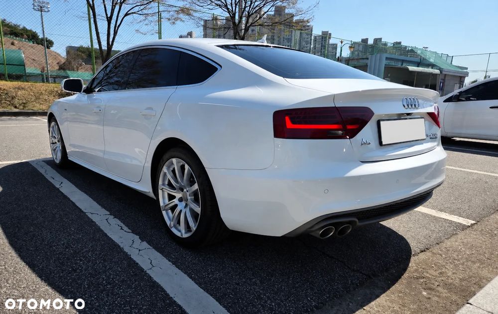 Audi A5 Limousine - 4