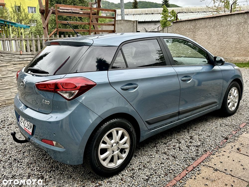 Hyundai i20 1.2 Passion Plus - 21