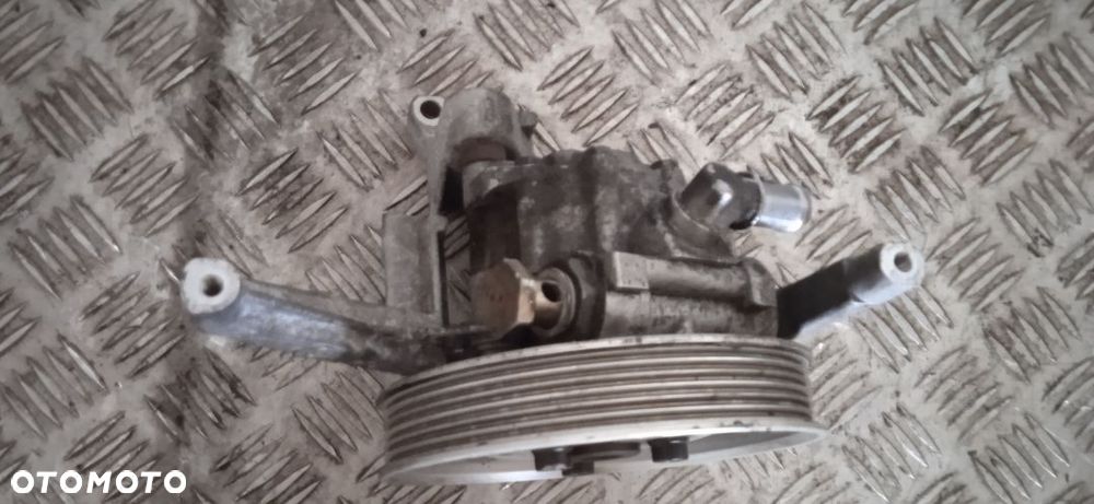 Pompa wspomagania Audi A4 B5 078145255 - 2