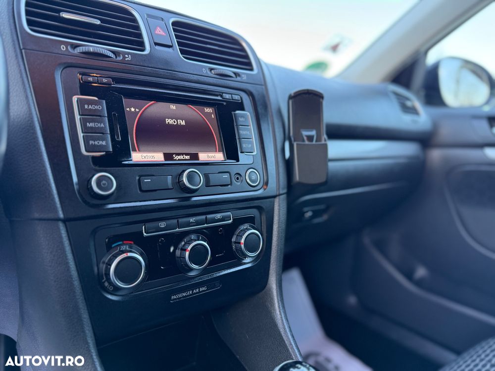 Volkswagen Golf 1.6 TDI (BlueMotion Technology) Trendline - 13