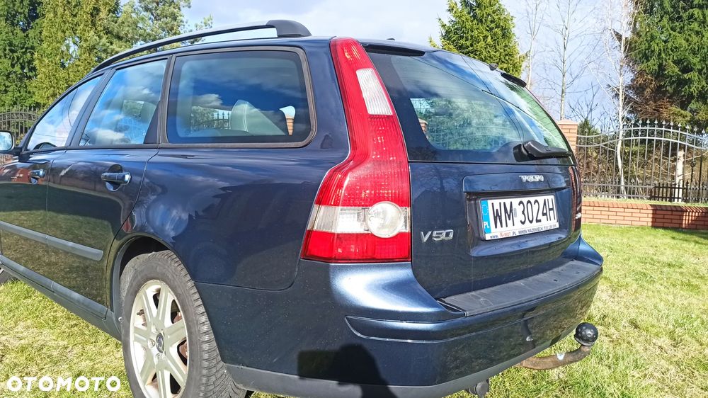 Volvo V50 2.0D Momentum - 8