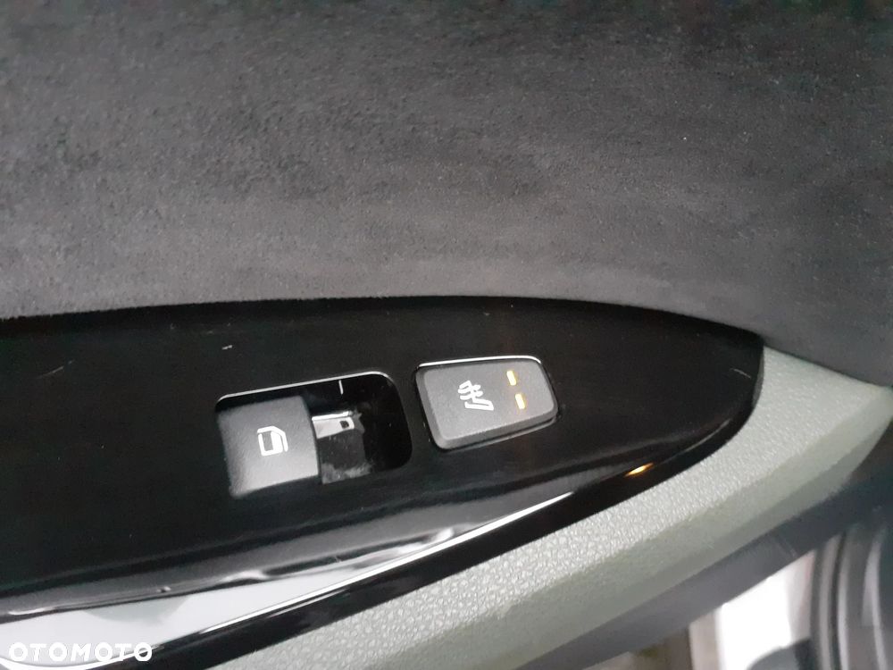 Kia Sportage 1.6 T-GDI PHEV Anniversary 4WD - 28