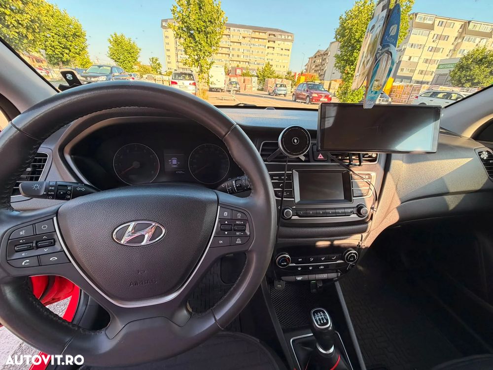 Hyundai i20 1.2 L 84CP 5DR Led Line - 3