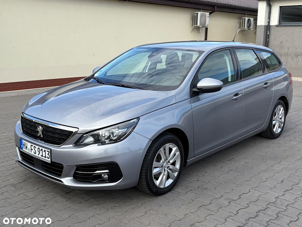 Peugeot 308 2019 photo 4