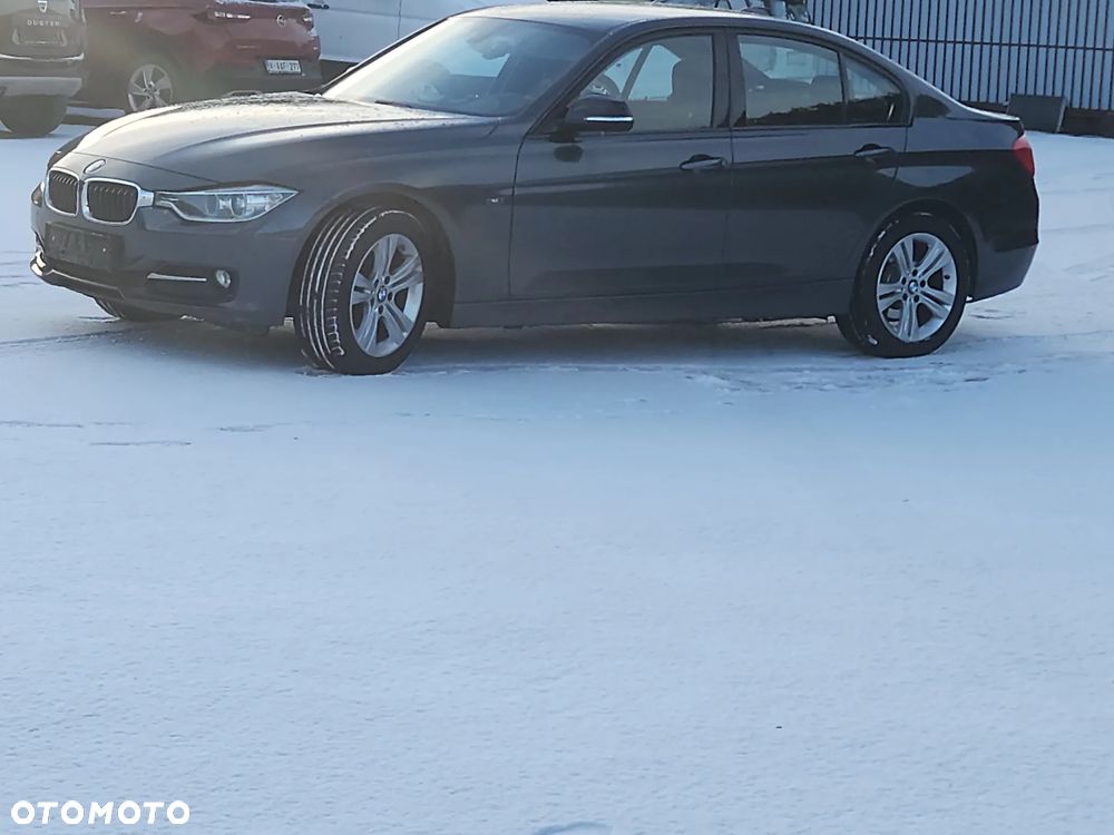 BMW Seria 3 316d Sport Line - 2